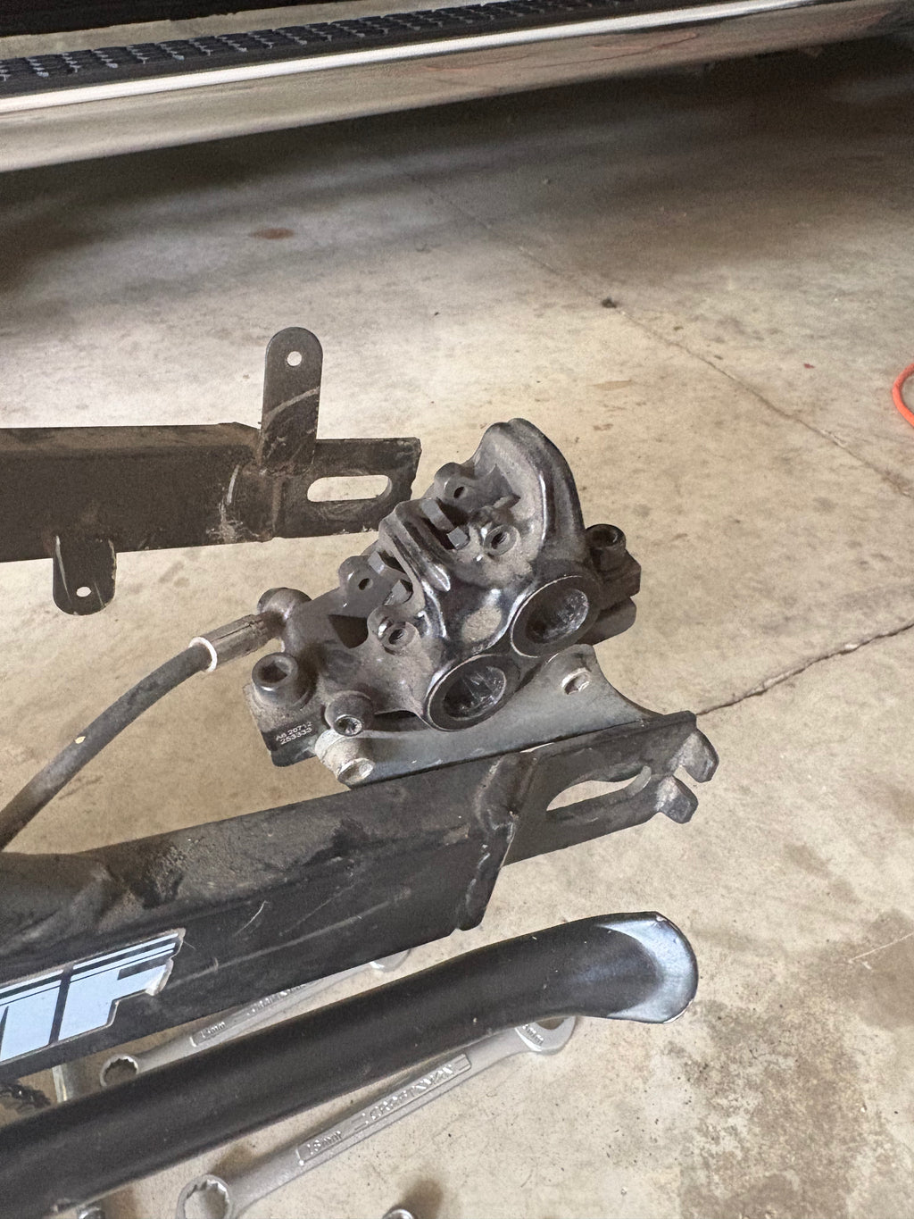 Plug and play moto brakes for mototec 48v